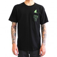 Captain Fin - Shark Fin Pkt Standard Tee