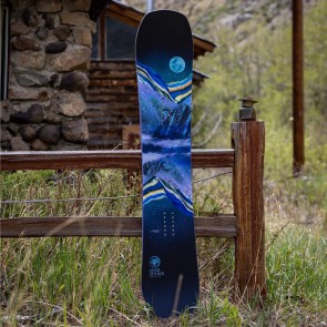 Never Summer - Women’s 2027 Proto T3 FR Snowboard
